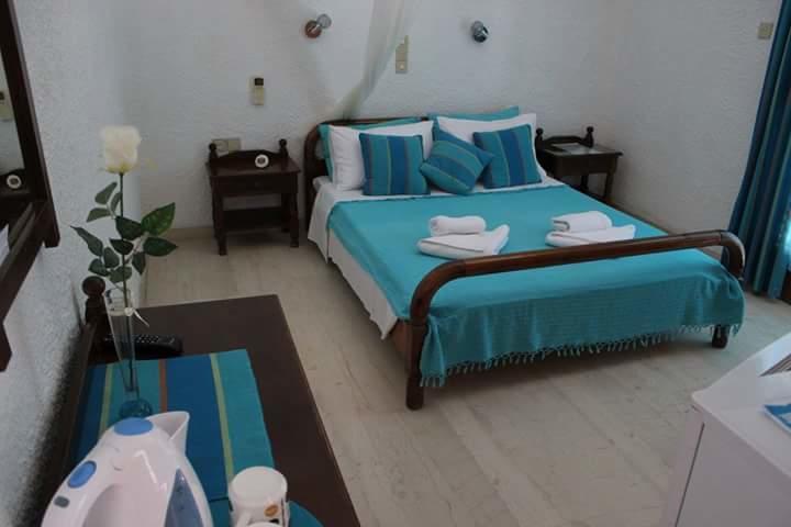 Artemis Rooms Agia Marina  Exterior foto
